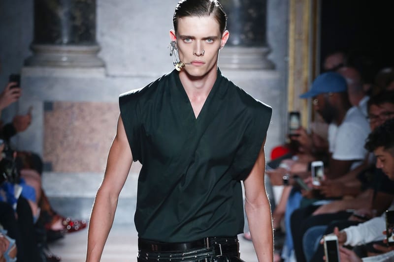 Les Hommes's 2018 Spring/Summer Collection Is Suited for the Sophisticated Urbanite