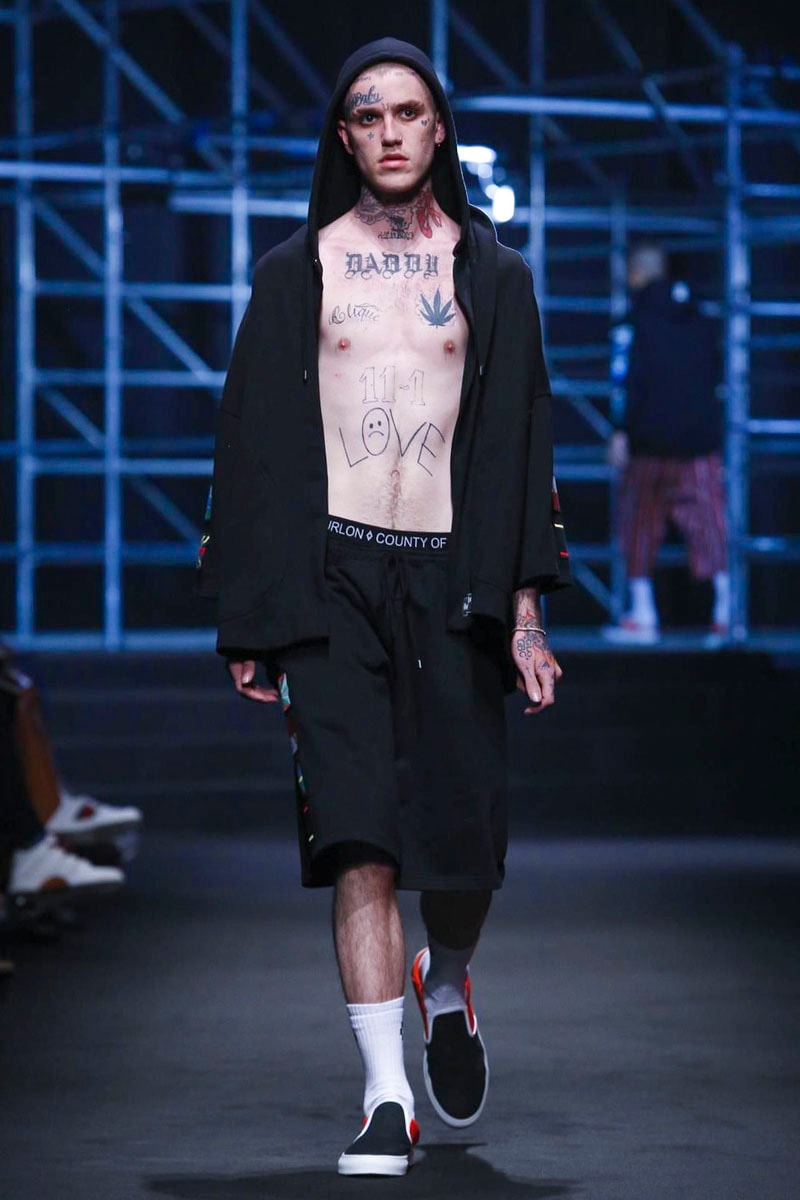 Marcelo Burlon Spring/Summer 2018 Collection Milan Fashion Week Men's
