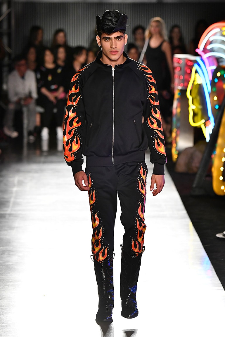Moschino 2018 Spring/Summer at London Fashion Week Men's