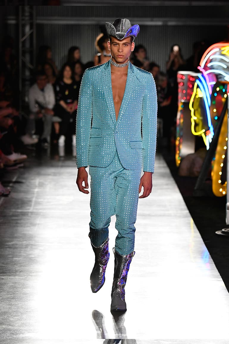 Moschino 2018 Spring/Summer at London Fashion Week Men's