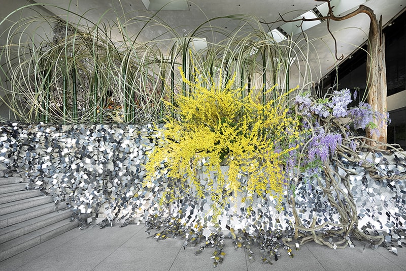 Nendo Japan Creates An Ivy of Mirrors at Sogetsu
