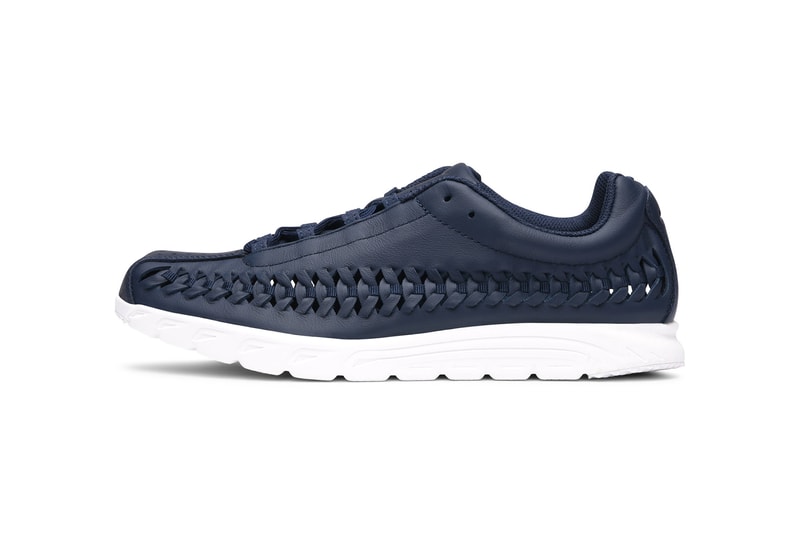 Nike Mayfly Woven 2017 Independence Day Pack July 4 Gym Red Obsidian White