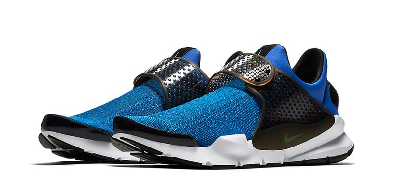 nike sock dart x supreme