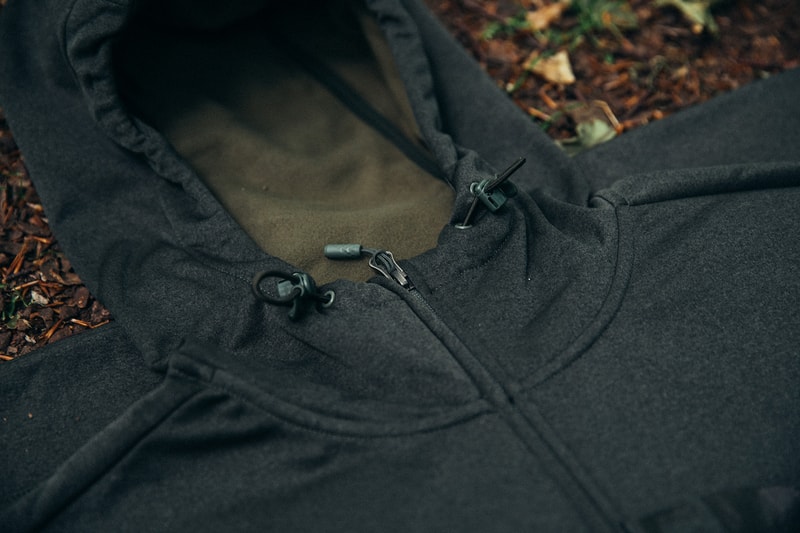 North Face Weekend Basecamp Summer 2017 Collection Essentials hooded jacket close up