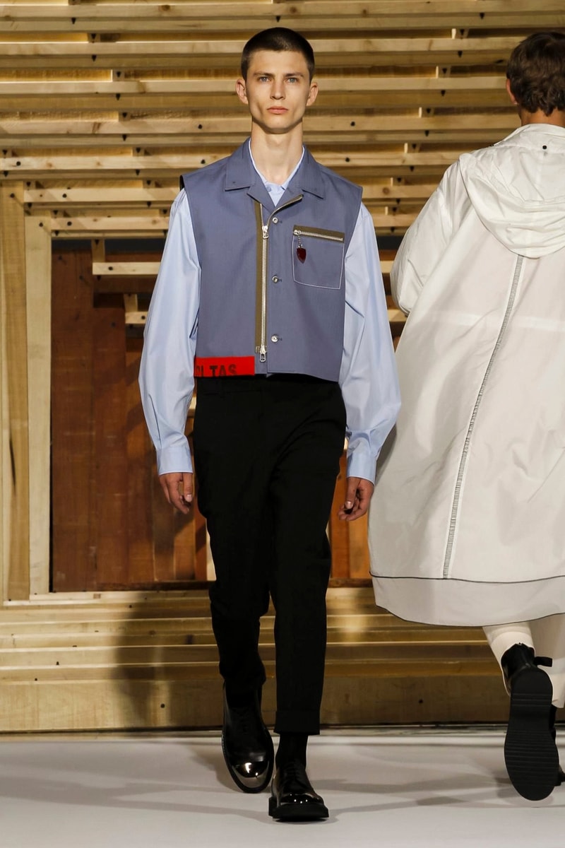 OAMC 2018 Spring/Summer Paris Fashion Week Men's Runway Show