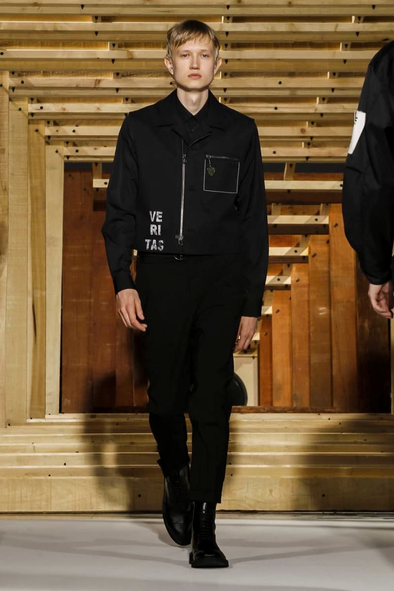 OAMC 2018 Spring/Summer Paris Fashion Week Men's Runway Show