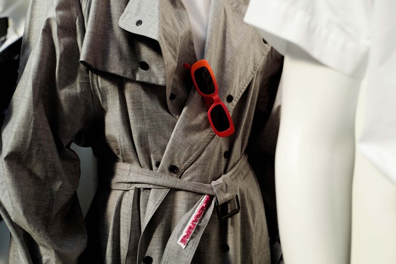 Off-White 2018 Spring/Summer At EM PTY Gallery