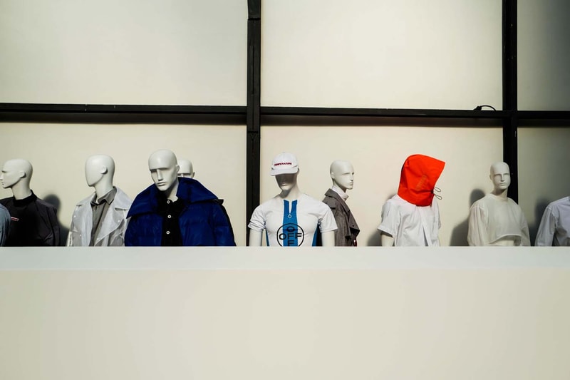 Off-White 2018 Spring/Summer At EM PTY Gallery