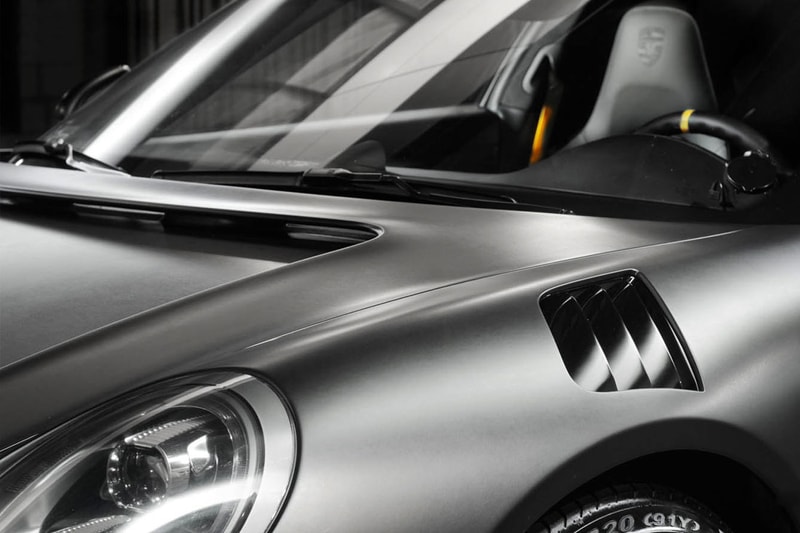 Auto-Dynamics Porsche "Dark Knight" 911 Turbo S