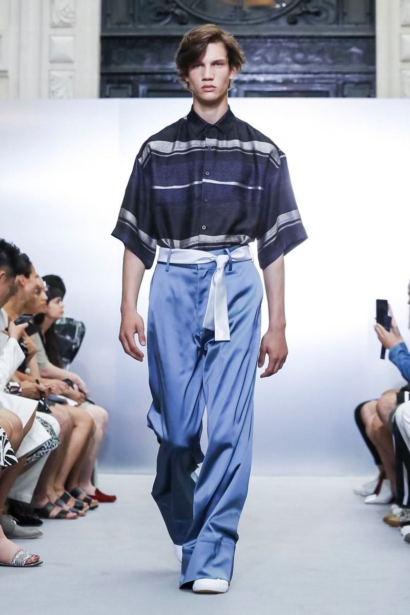 Sean Suen 2018 Spring Summer Collection Paris Fashion Week Runway Show