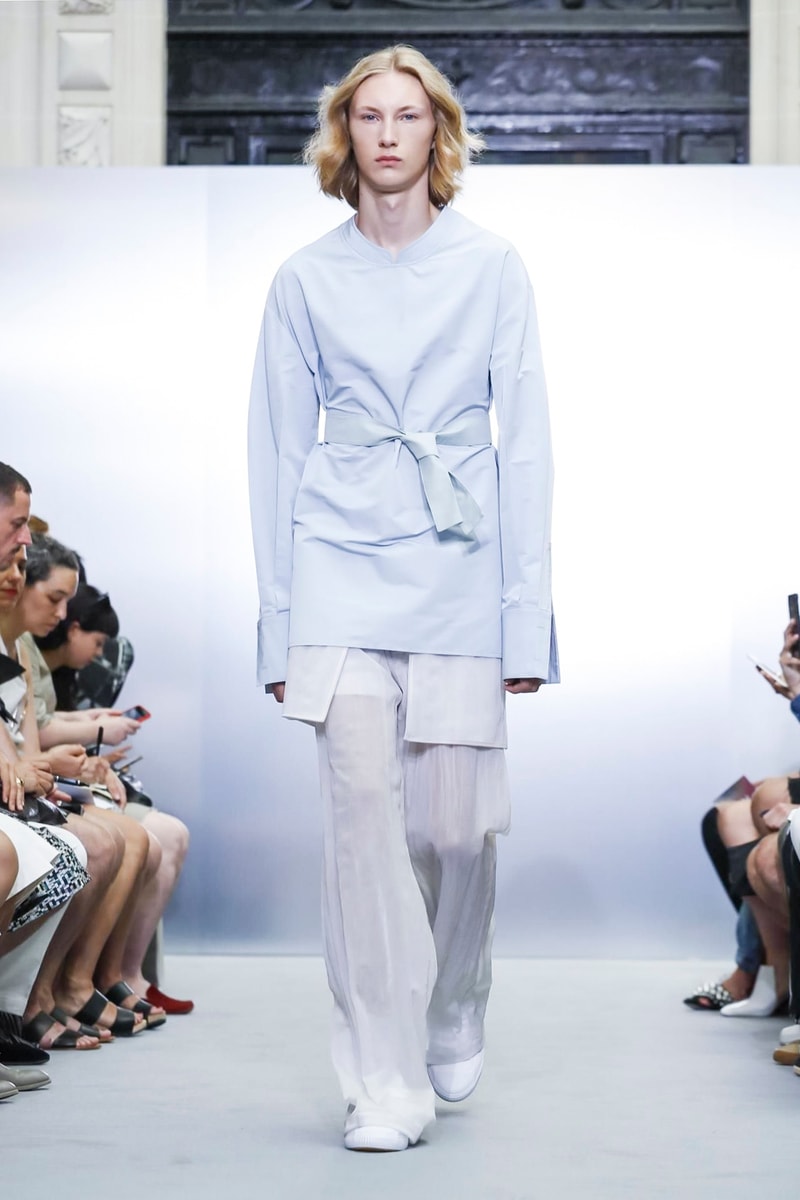 Sean Suen 2018 Spring Summer Collection Paris Fashion Week Runway Show