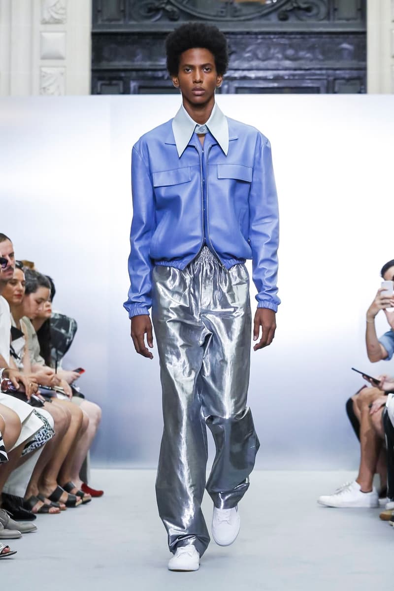 Sean Suen 2018 Spring Summer Collection Paris Fashion Week Runway Show