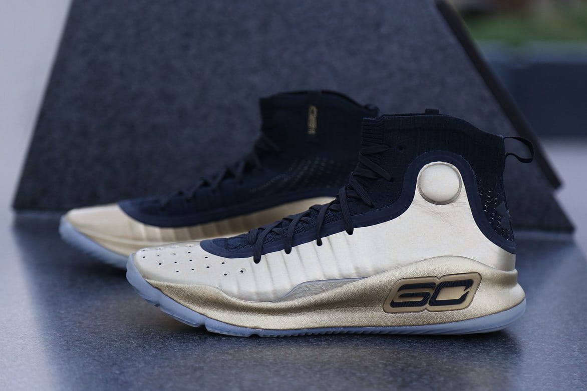 curry 4s white and gold
