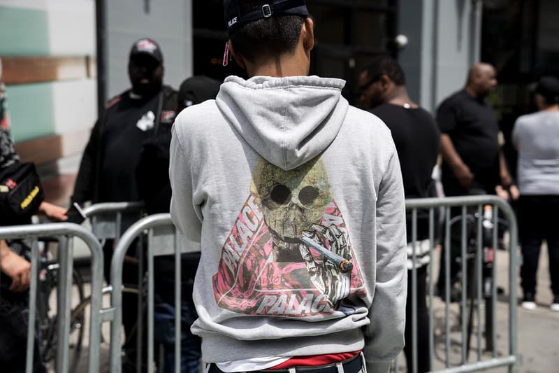 Supreme Thrasher the North Face BAPE Anti Social Social Club OFF-WHITE Streetsnaps