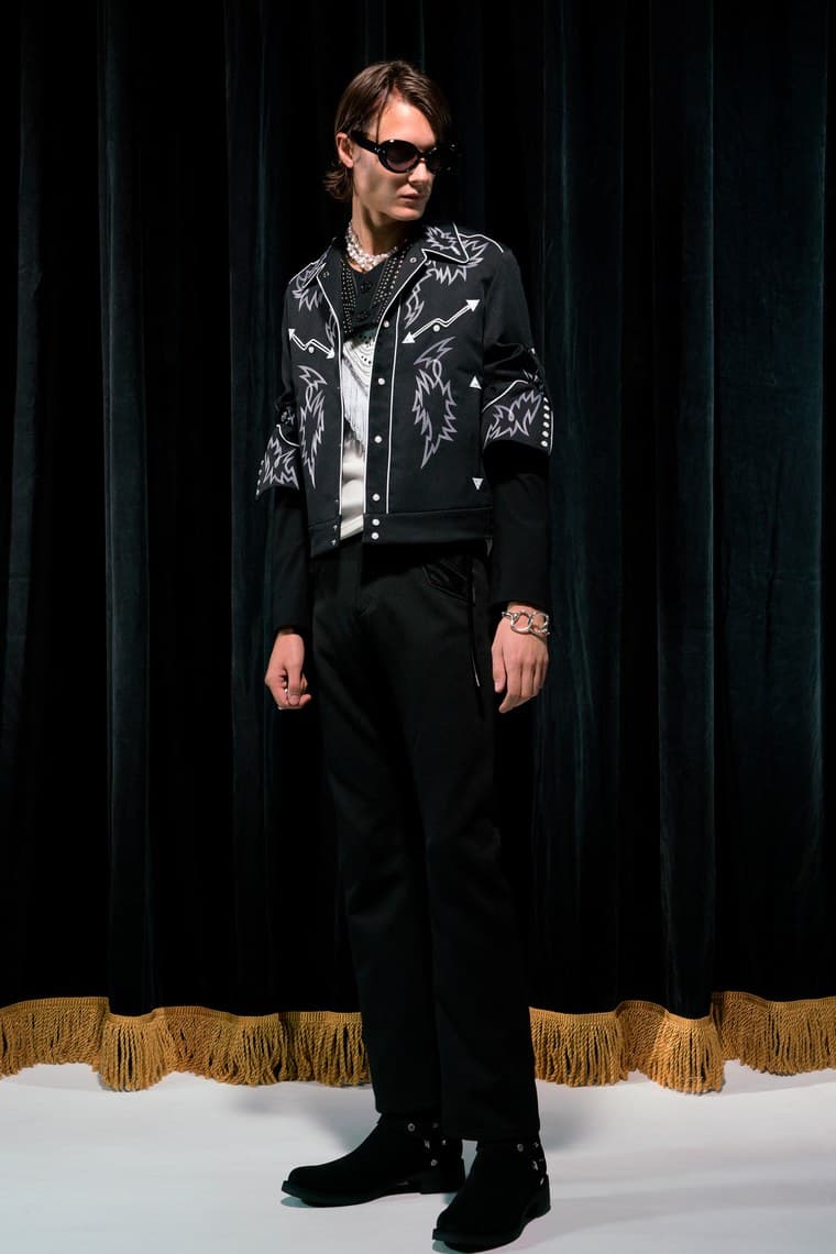 TAKAHIROMIYASHITA the SoloIst. Takahiro Miyashita Fashion Clothing Apparel Luxury Black 2018 Spring Summer Collection Paris Fashion Week Men's