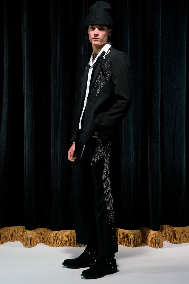 TAKAHIROMIYASHITA the SoloIst. Takahiro Miyashita Fashion Clothing Apparel Luxury Black 2018 Spring Summer Collection Paris Fashion Week Men's