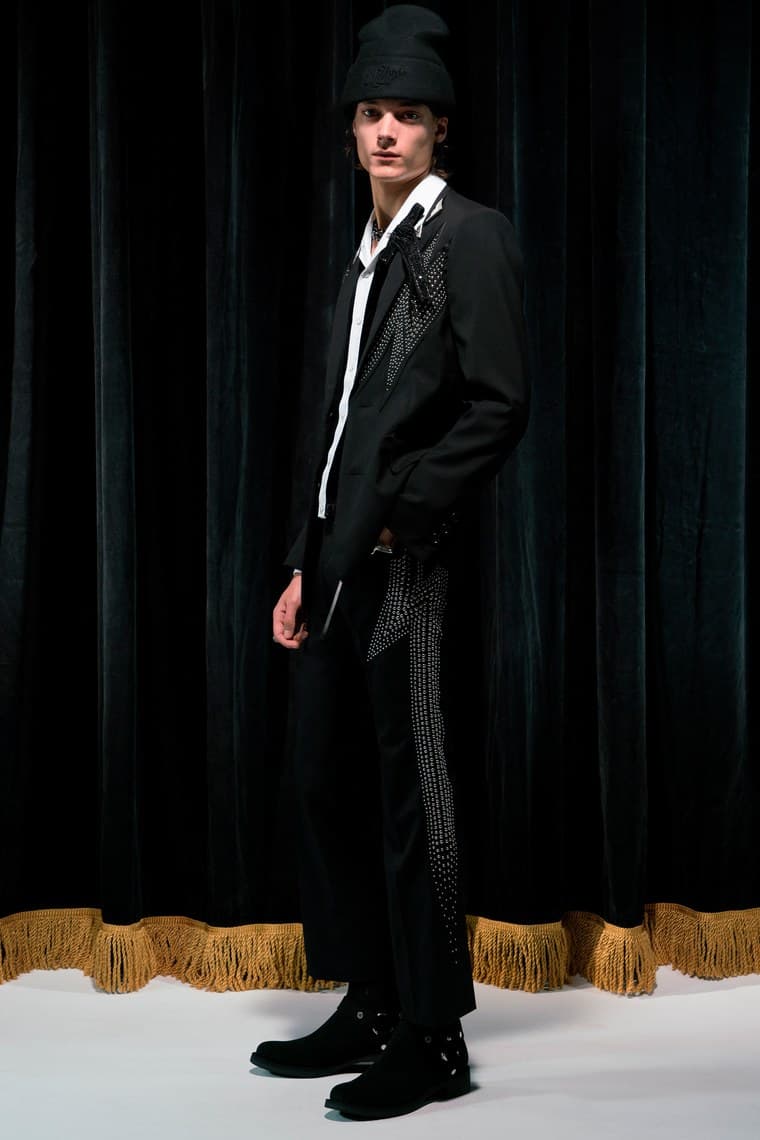 TAKAHIROMIYASHITA the SoloIst. Takahiro Miyashita Fashion Clothing Apparel Luxury Black 2018 Spring Summer Collection Paris Fashion Week Men's