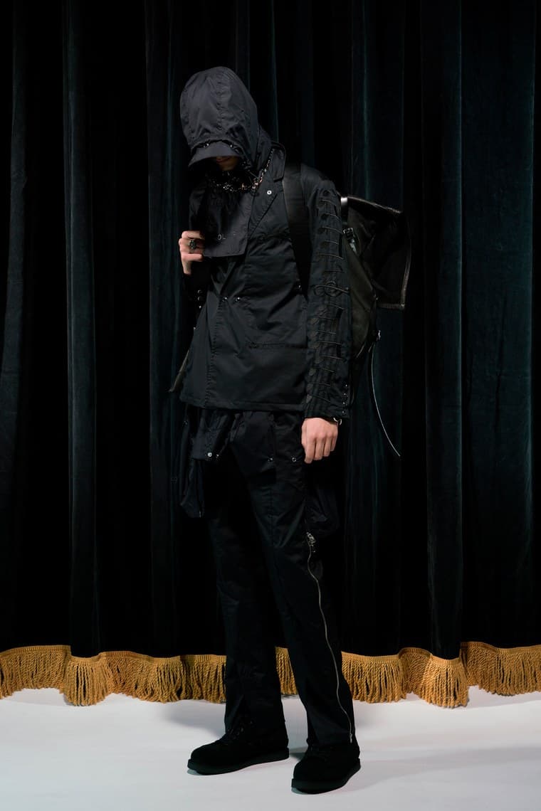 TAKAHIROMIYASHITA the SoloIst. Takahiro Miyashita Fashion Clothing Apparel Luxury Black 2018 Spring Summer Collection Paris Fashion Week Men's
