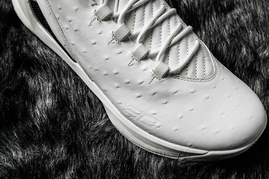 Under Armour Curry 3 Low White Ostrich Skin