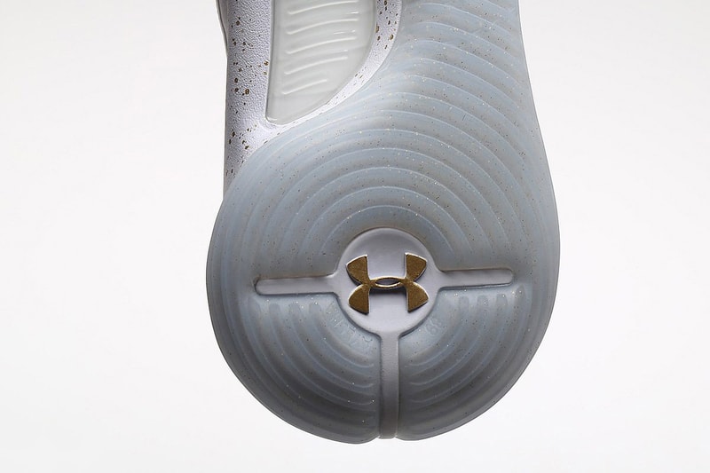Under Armour Curry 4 Closer Look White Gold Golden State Warriors Basketball NBA