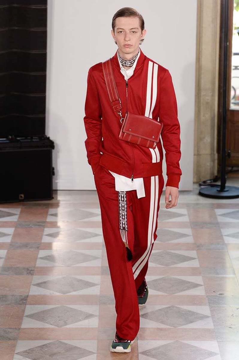 Valentino 2018 Spring/Summer Paris Fashion Week Men's Runway Show