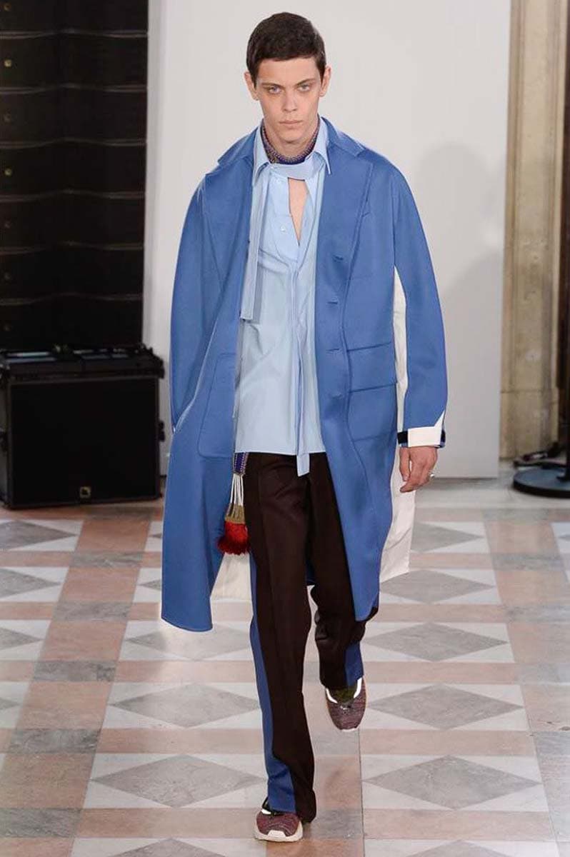 Valentino 2018 Spring/Summer Paris Fashion Week Men's Runway Show