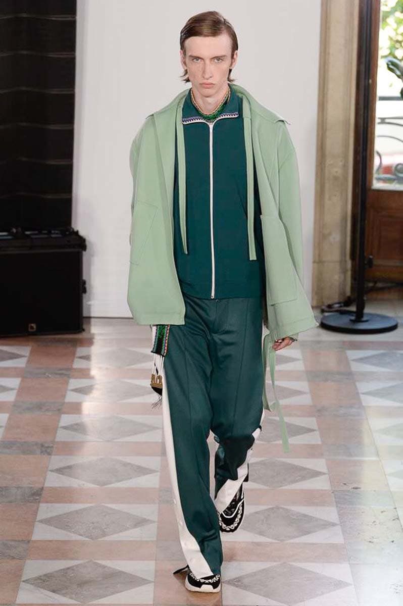 Valentino 2018 Spring/Summer Paris Fashion Week Men's Runway Show