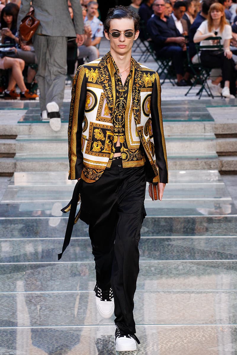 Versace Spring Summer 2018 Collection Milan Fashion Week Men's