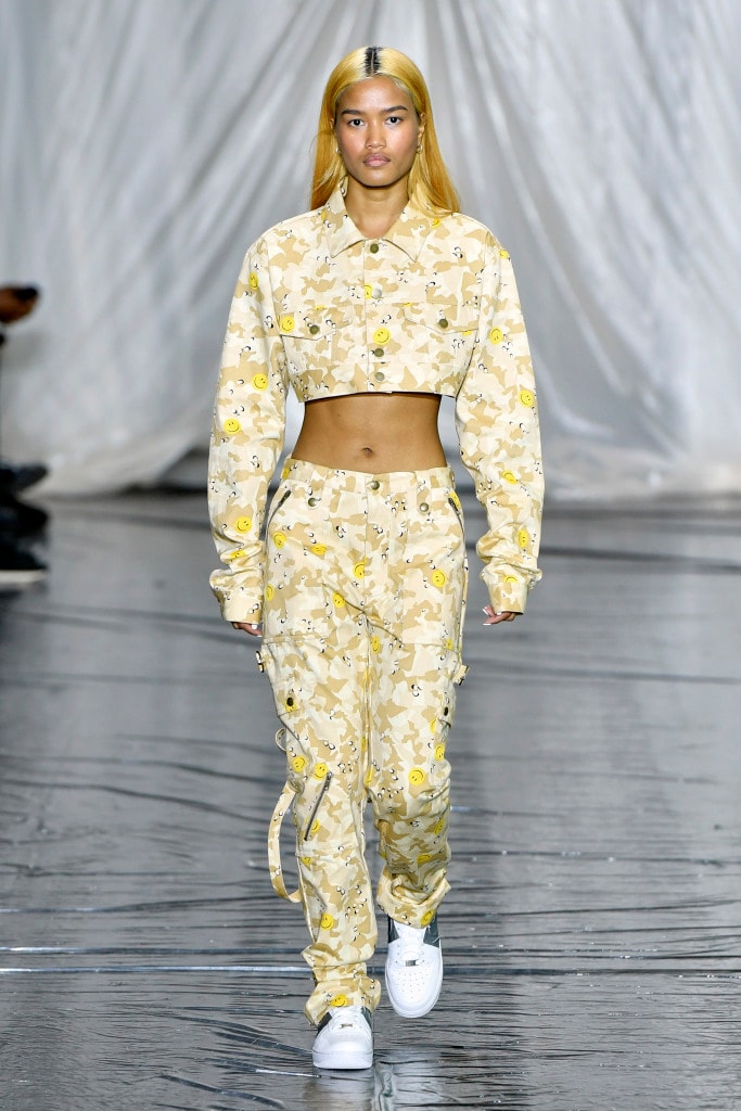 VLONE 2018 Spring Summer Collection Paris Fashion Week Men's Runway Show
