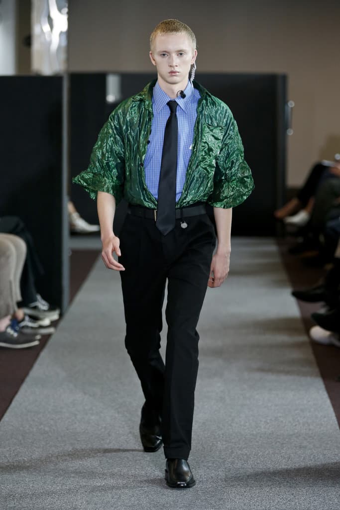 Xander Zhou 2018 Spring/Summer Collection Runway Show London Fashion Week Men's