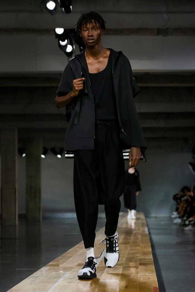 Y-3 2018 Spring/Summer Collection Paris Fashion Week Men's