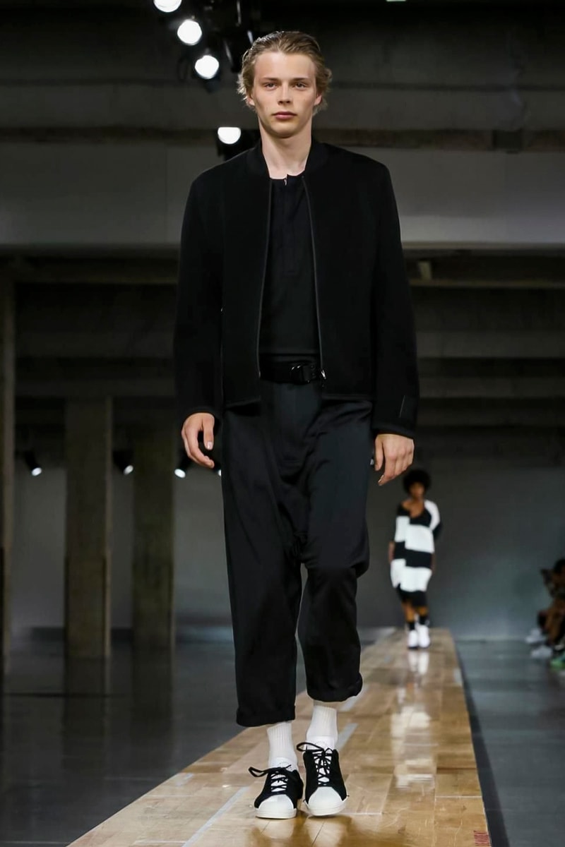 Y-3 2018 Spring/Summer Collection Paris Fashion Week Men's
