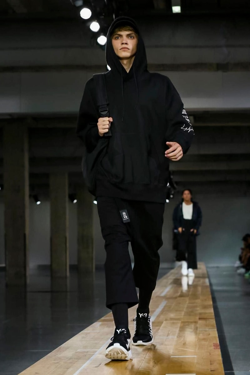 Y-3 2018 Spring/Summer Collection Paris Fashion Week Men's