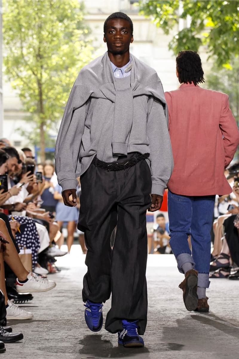 Y/Project 2018 Spring/Summer Paris Fashion Week Men's Runway Show