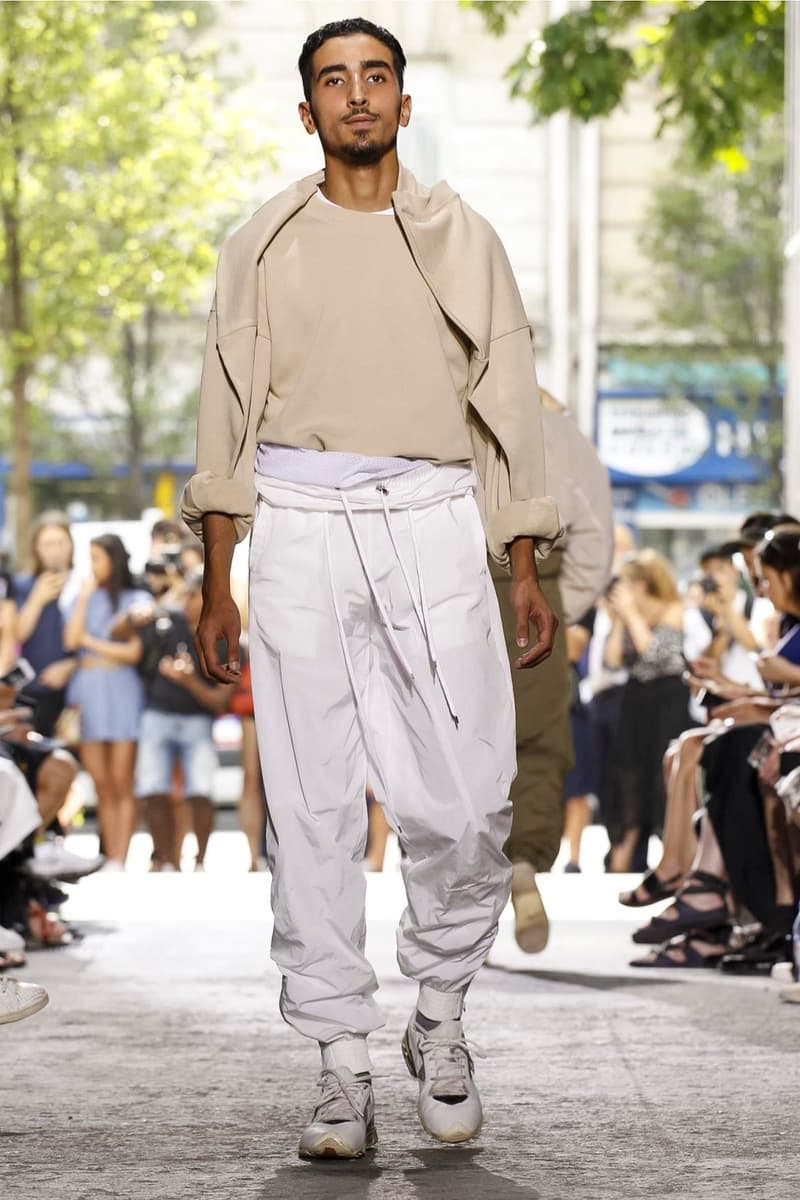 Y/Project 2018 Spring/Summer Paris Fashion Week Men's Runway Show