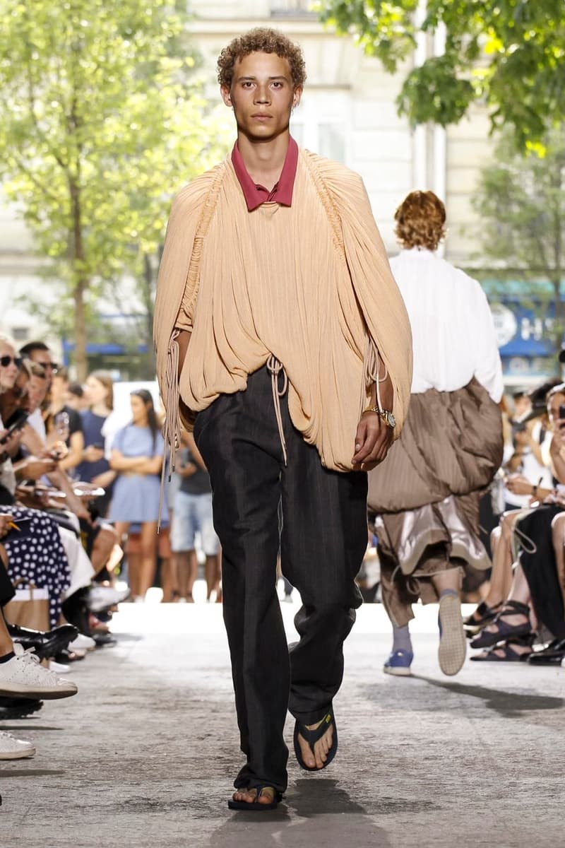 Y/Project 2018 Spring/Summer Paris Fashion Week Men's Runway Show