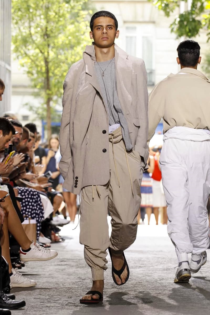 Y/Project 2018 Spring/Summer Paris Fashion Week Men's Runway Show