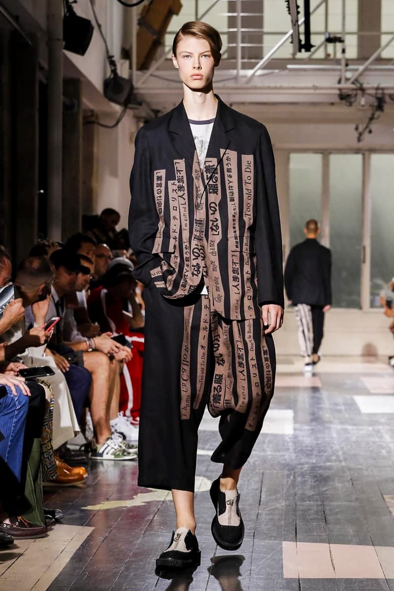 Yohji Yamamoto 2018 Spring Summer Collection Paris Fashion Week Men's Runway Show