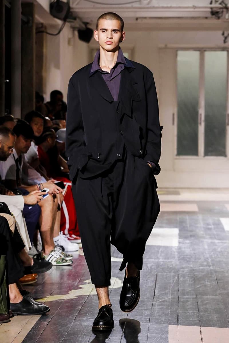 Yohji Yamamoto 2018 Spring Summer Collection Paris Fashion Week Men's Runway Show