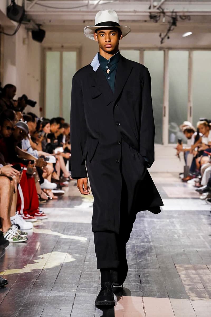 Yohji Yamamoto 2018 Spring Summer Collection Paris Fashion Week Men's Runway Show