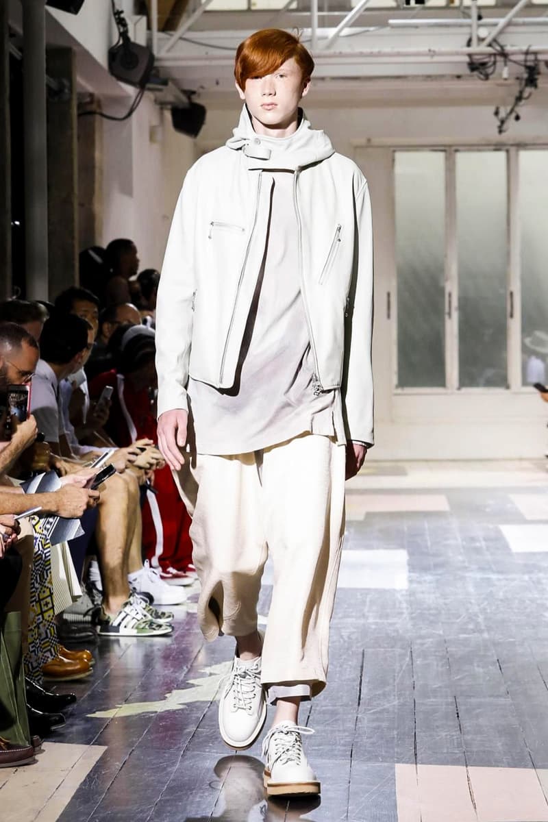 Yohji Yamamoto 2018 Spring Summer Collection Paris Fashion Week Men's Runway Show