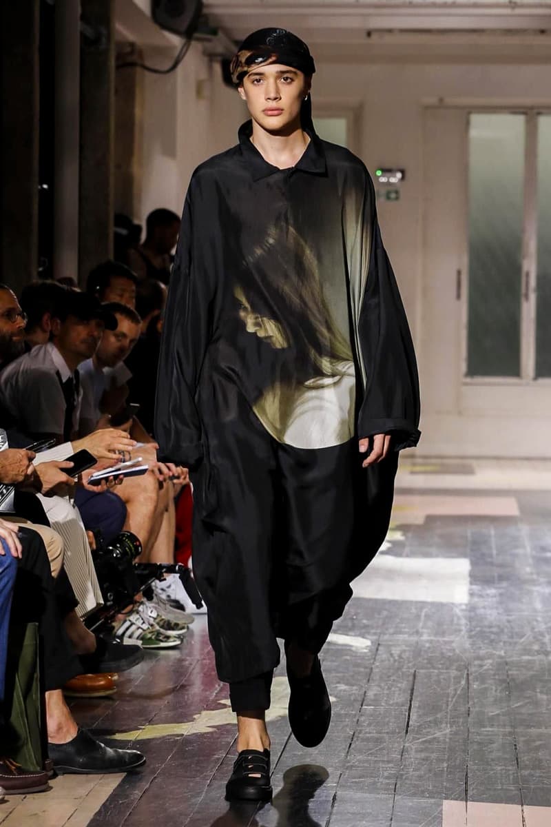 Yohji Yamamoto 2018 Spring Summer Collection Paris Fashion Week Men's Runway Show