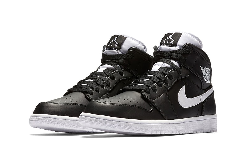 Air Jordan 1 Mid Black and White