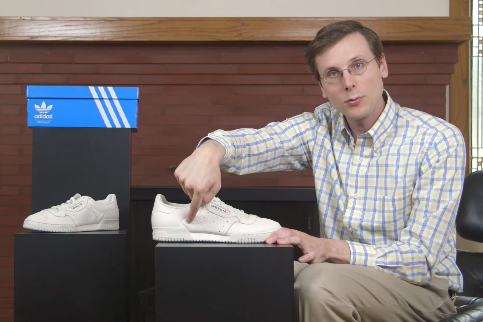 how do yeezy powerphase fit