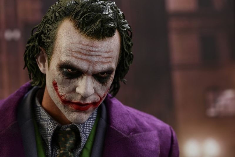 Hot Toys's New Batman, Joker, Thor, & Hulk Toys