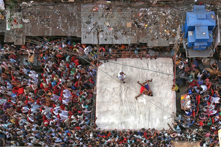 Magnum & LensCulture Select Incredible Winning Images for 2017 Photography Awards