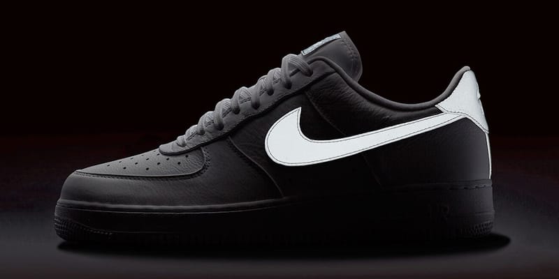 nike air force 1 black white swoosh