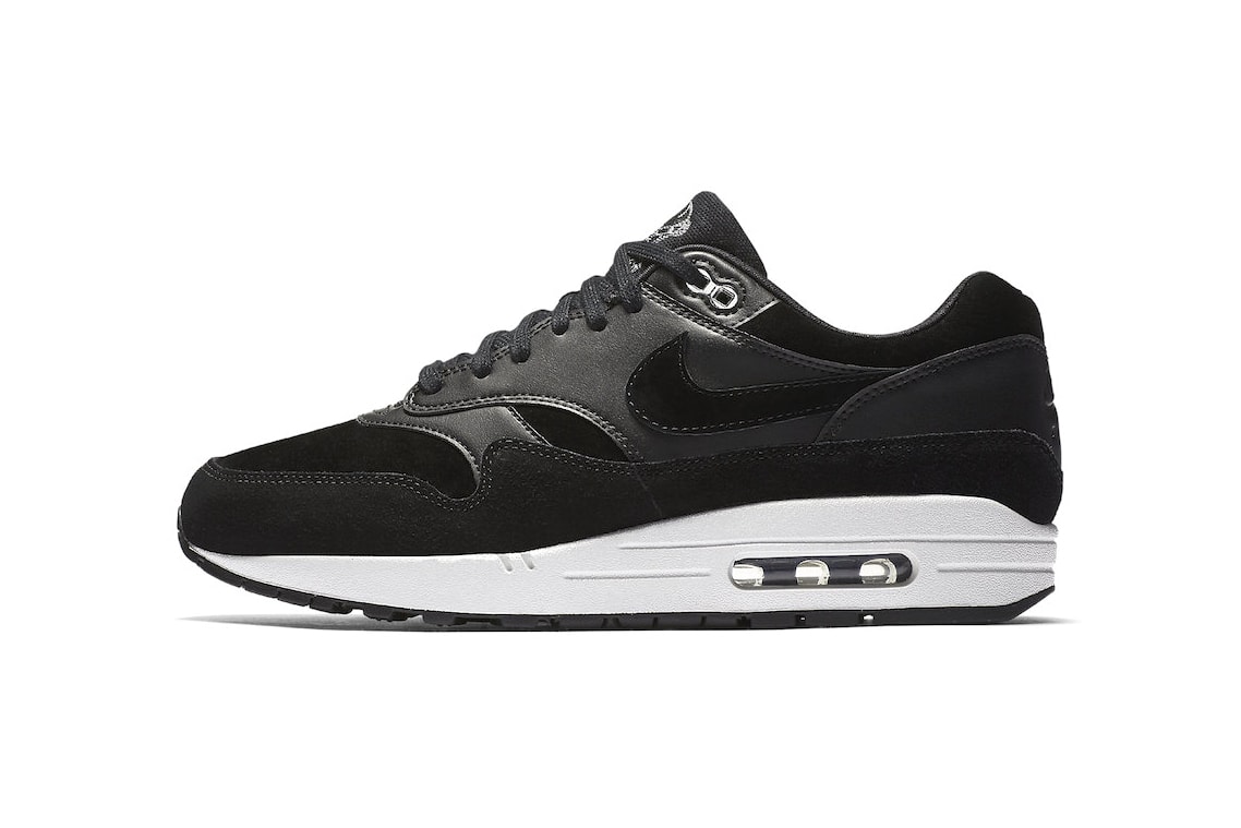 Nike Air Max 1 Skulls 2017 Black Chrome white suede leather 10th Anniversary 2007 Sneakers Shoes Footwear
