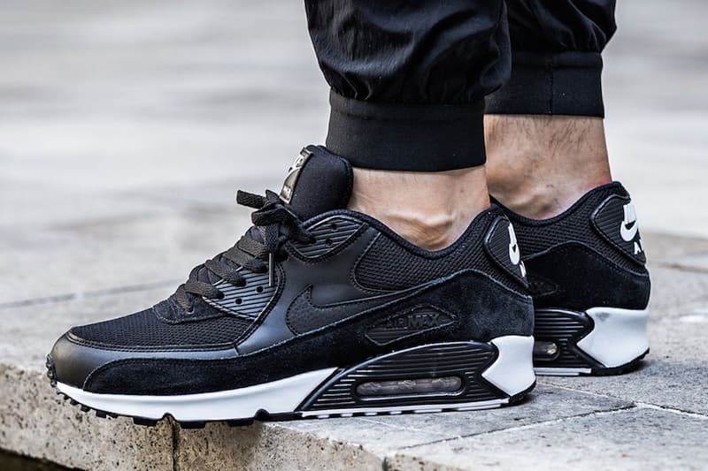 Air max 90 black and white Clearance