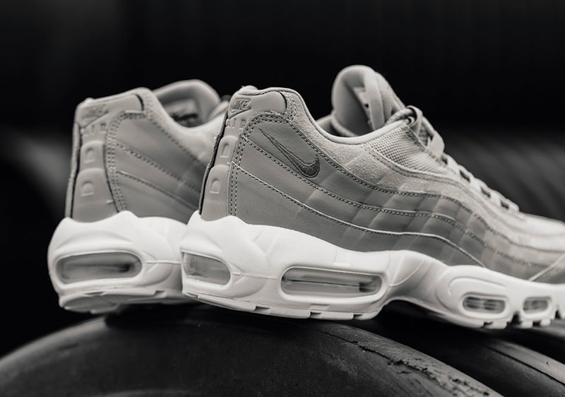 Nike Air Max 95 Premium "Cobblestone Grey"